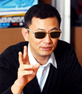 D先生