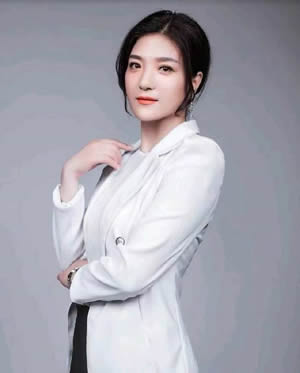王女士